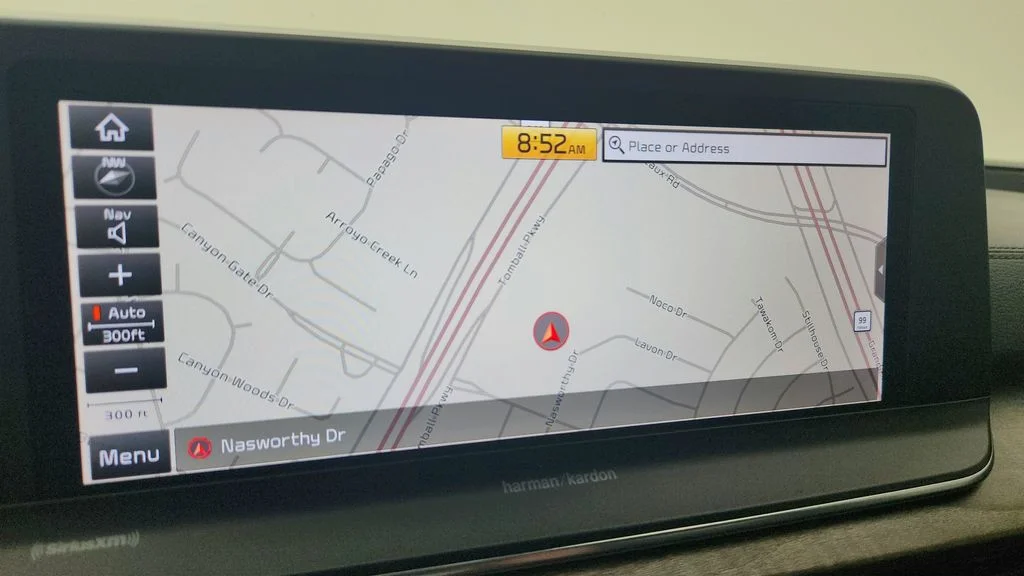 Used 2021 White Kia SX image 20
