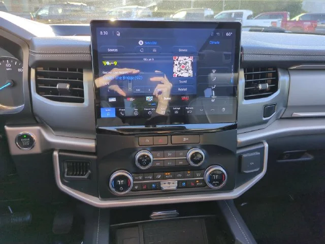 Used 2024 Black Ford XLT image 20