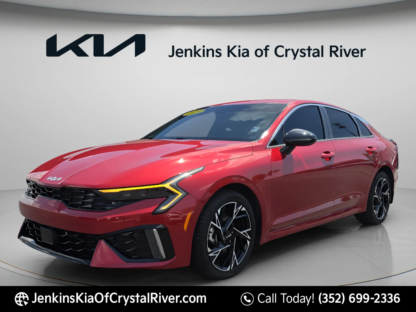 Used 2025 Runway Red Kia GT-Line image 11