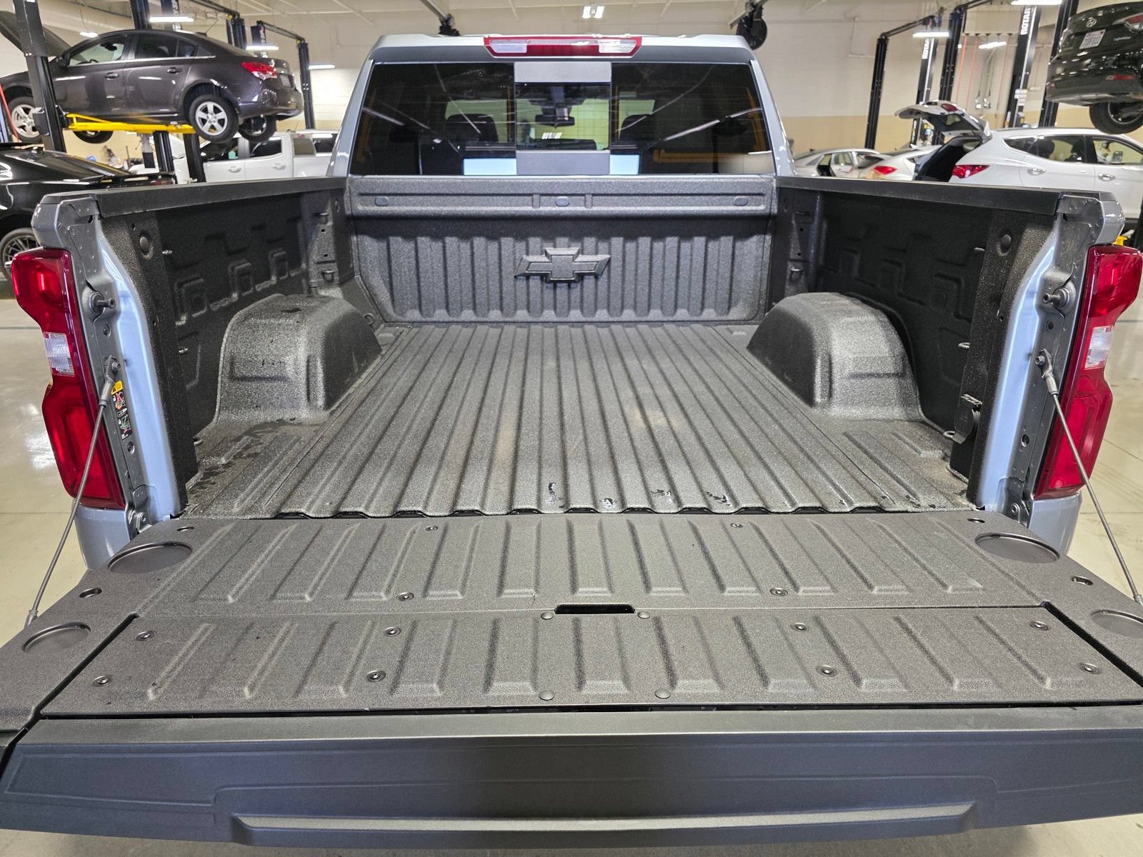 2026 Chevrolet Silverado 1500 RST - Photo 14