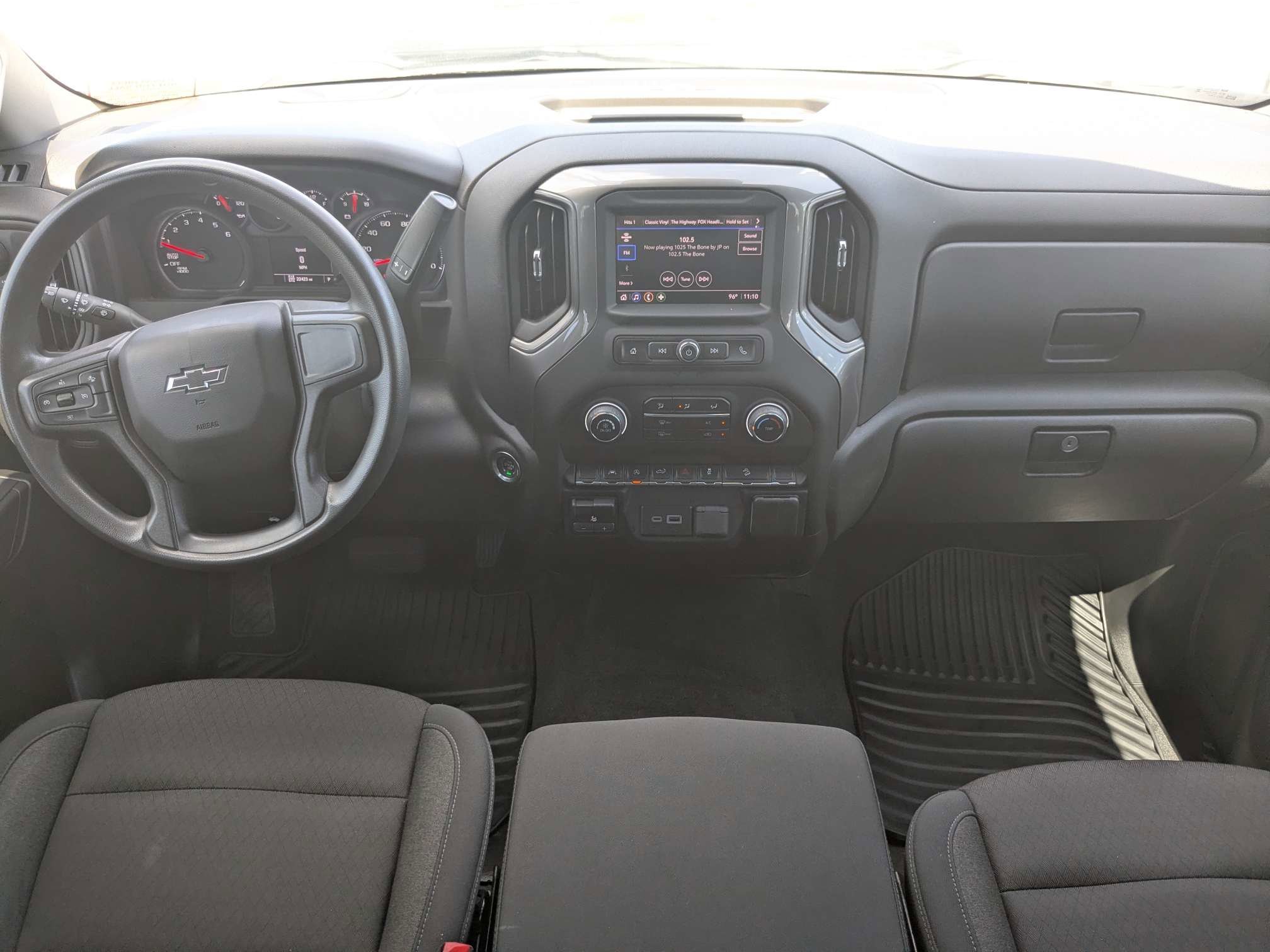Used 2024 Summit White Chevrolet Custom Trail Boss image 18