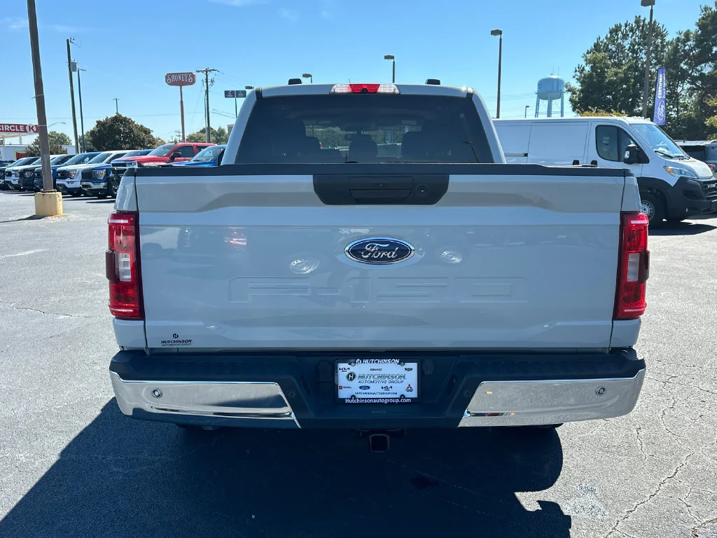 Used 2023 White Ford XLT image 6