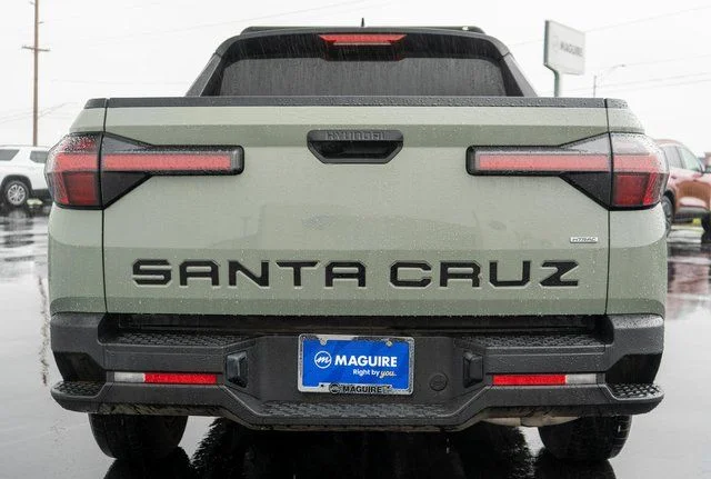Used 2022 Green Hyundai SEL image 7