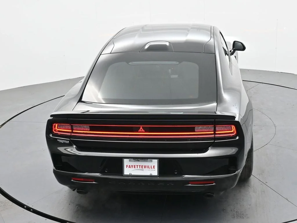 New 2026 Diamond Black Crystal Pearlcoat Dodge Scat Pack image 28