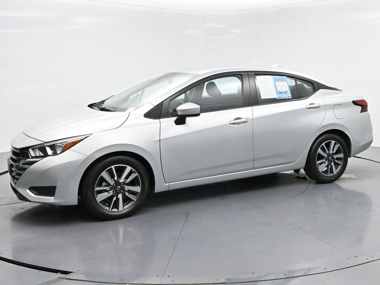 Used 2023 Brilliant Silver Metallic Nissan SV image 4