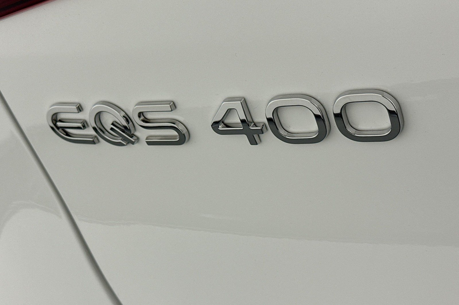 New 2026 Polar White Mercedes-Benz EQS 400 4MATIC® SUV image 9