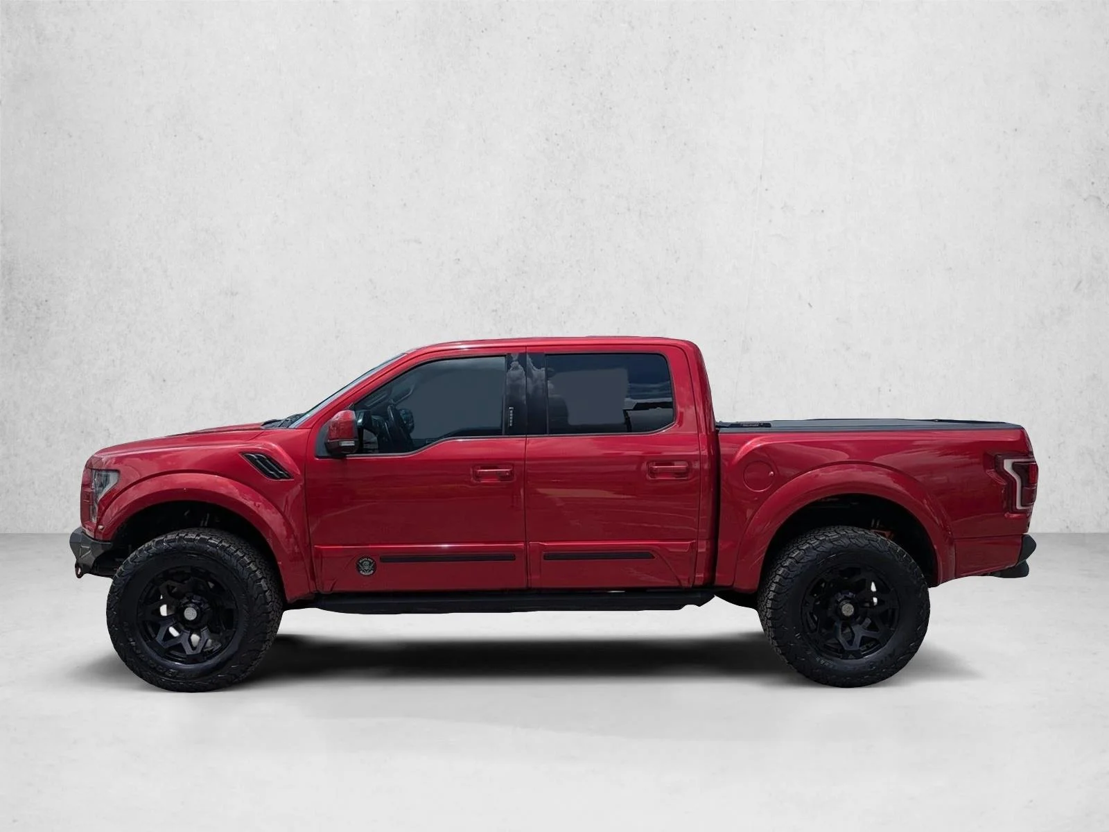 Used 2020 Rapid Red Metallic Tinted Clearcoat Ford Raptor image 8