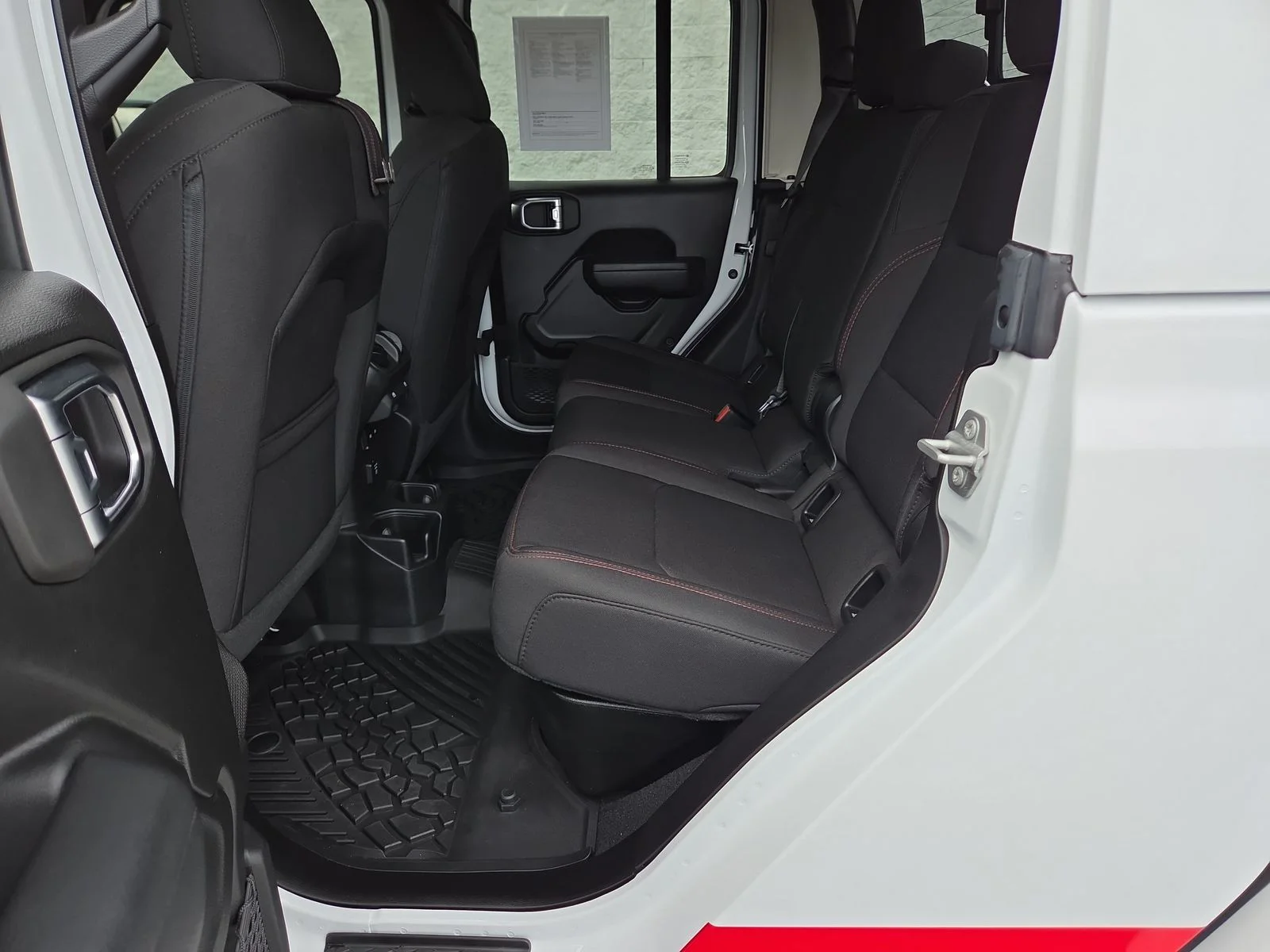Used 2023 Bright White Clearcoat Jeep Rubicon image 25