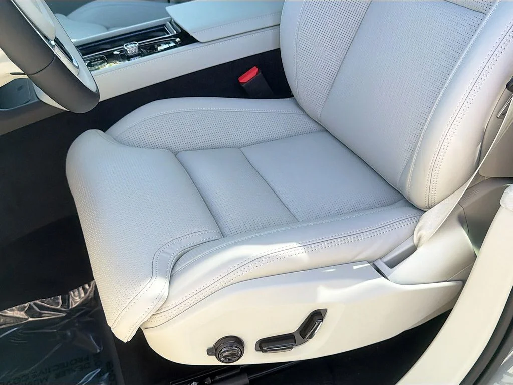 2026 Volvo XC90 Ultra - Photo 20