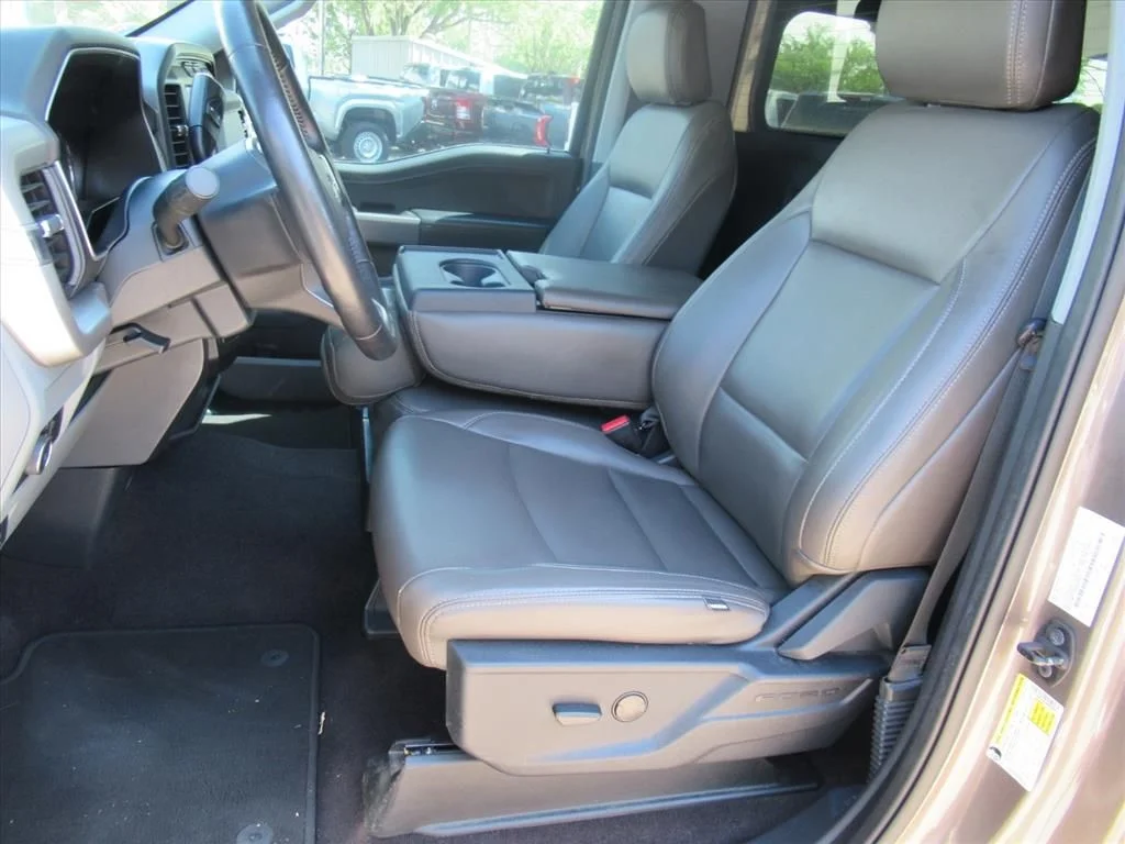 Used 2021 Gray Ford XLT image 16