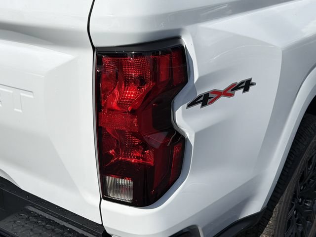 2026 Chevrolet Colorado Work Truck - Photo 10