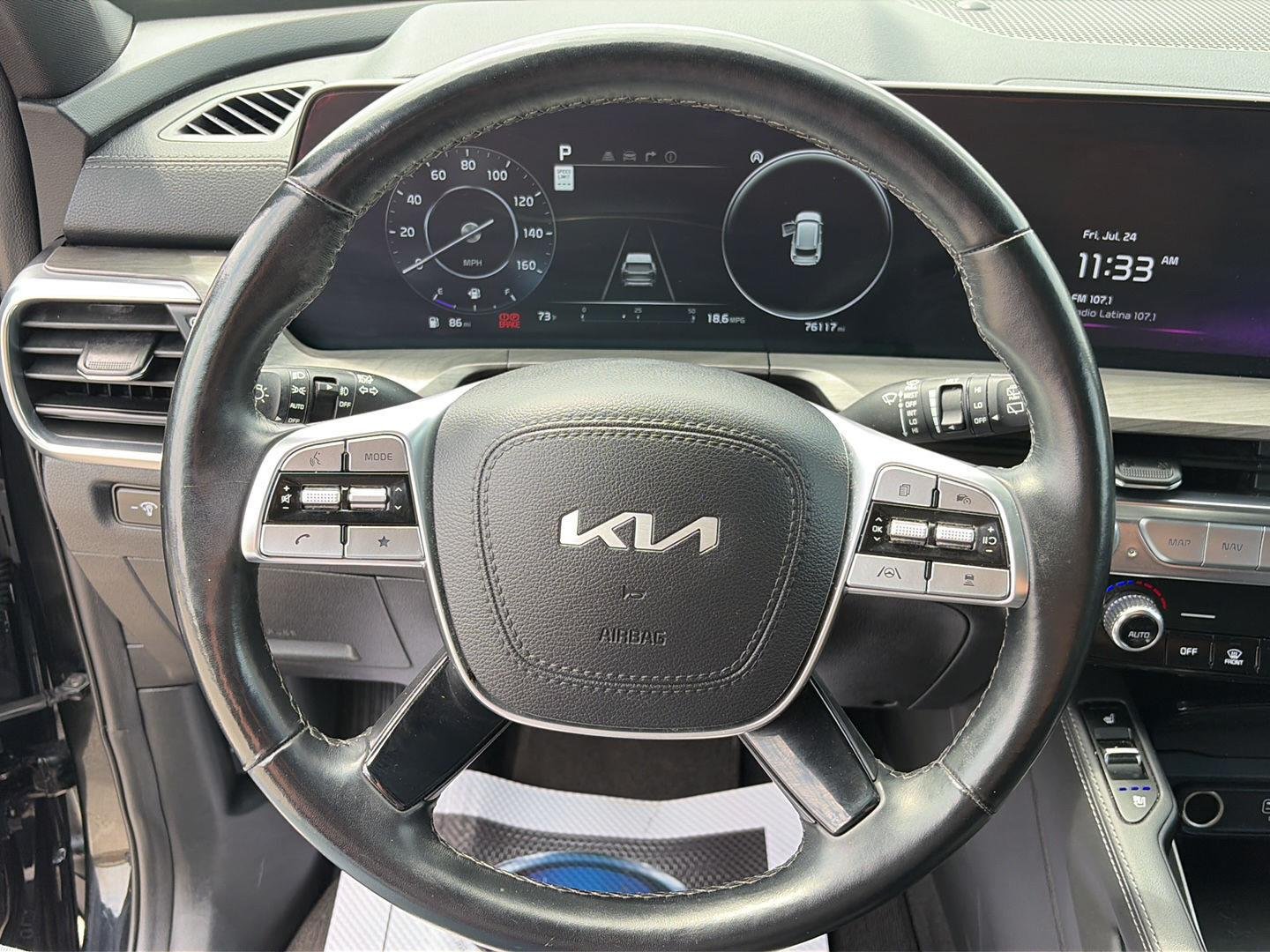 Used 2023 Black Kia SX X-Line image 16