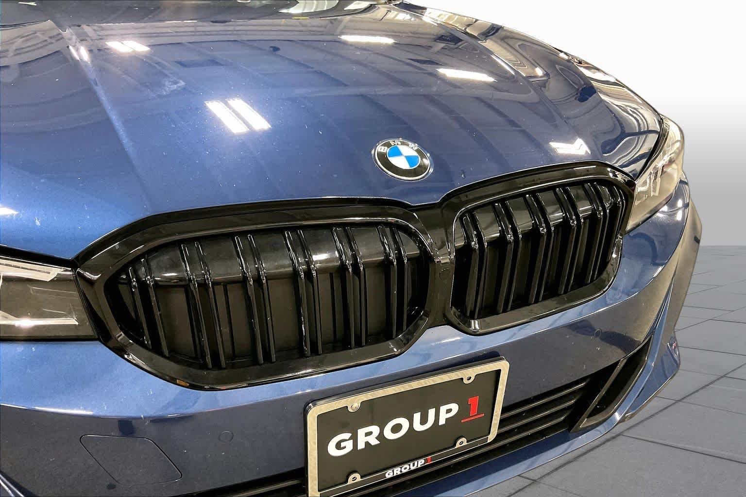Used 2024 Phytonic Blue Metallic BMW 330i xDrive image 30