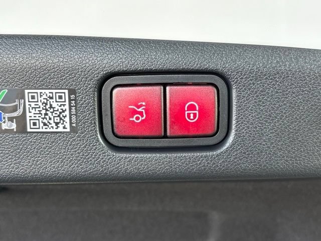 2025 Mercedes-Benz E-Class E350 - Photo 66