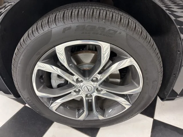 Used 2026 Black Chrysler Pinnacle image 5