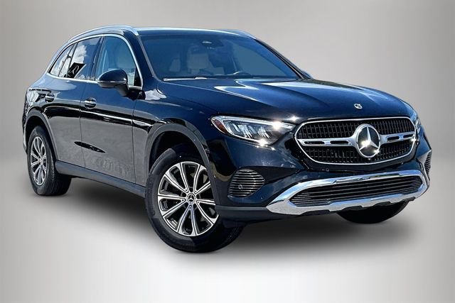 Used 2024 Black Mercedes-Benz GLC 300 image 1