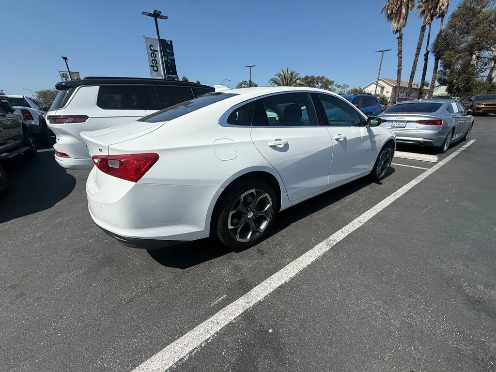 Used 2024 White Chevrolet LT image 2