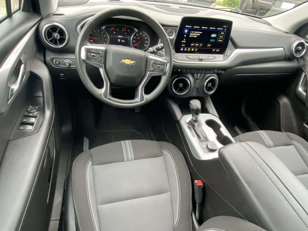 Used 2024 Gray Chevrolet LT image 15