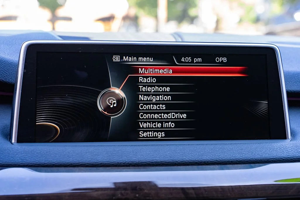 Used 2015 Gray BMW xDrive35d image 17