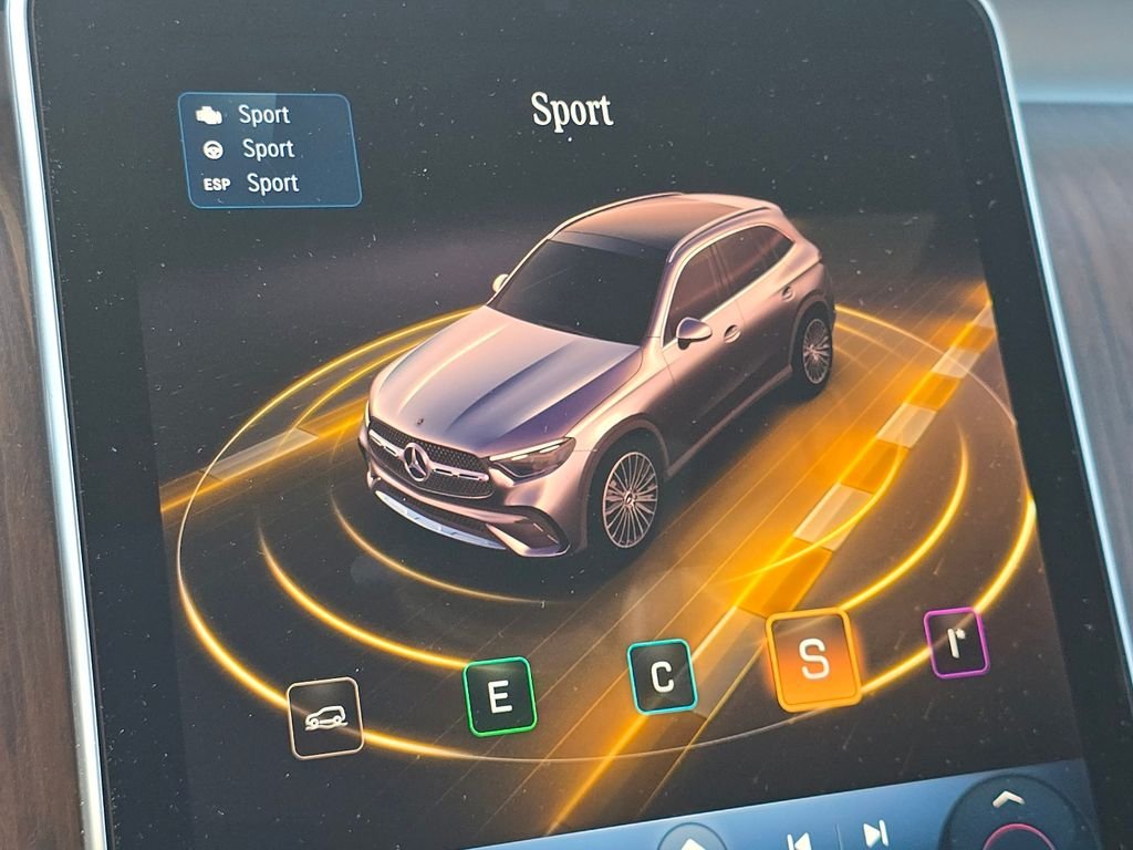 Certified Used 2026 Black Mercedes-Benz GLC 300 image 32