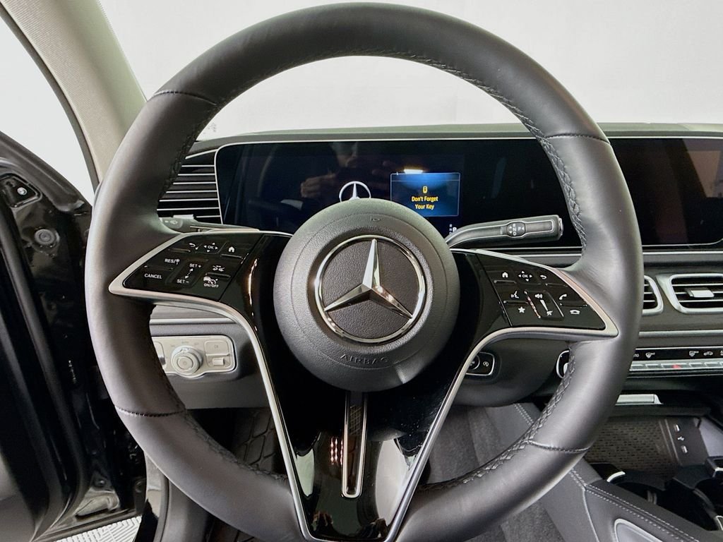 Used 2026 Black Mercedes-Benz GLE 450 image 12