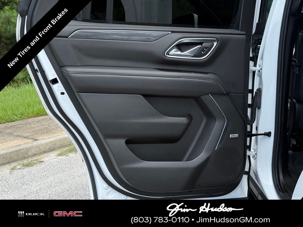 Used 2021 White GMC SLT image 25