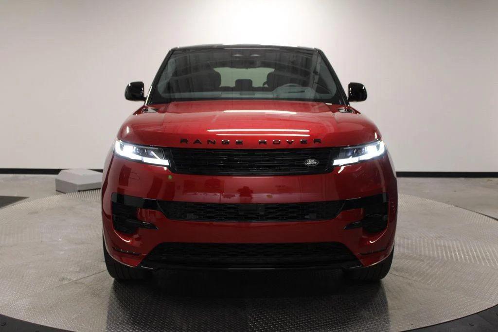 New 2026 Firenze Red Land Rover Dynamic SE image 10