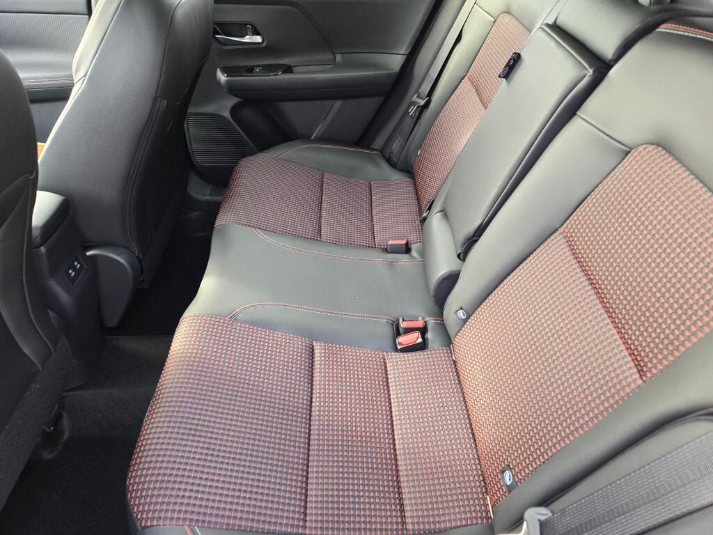 New 2026 Scarlet Ember Tintcoat Nissan SR image 17