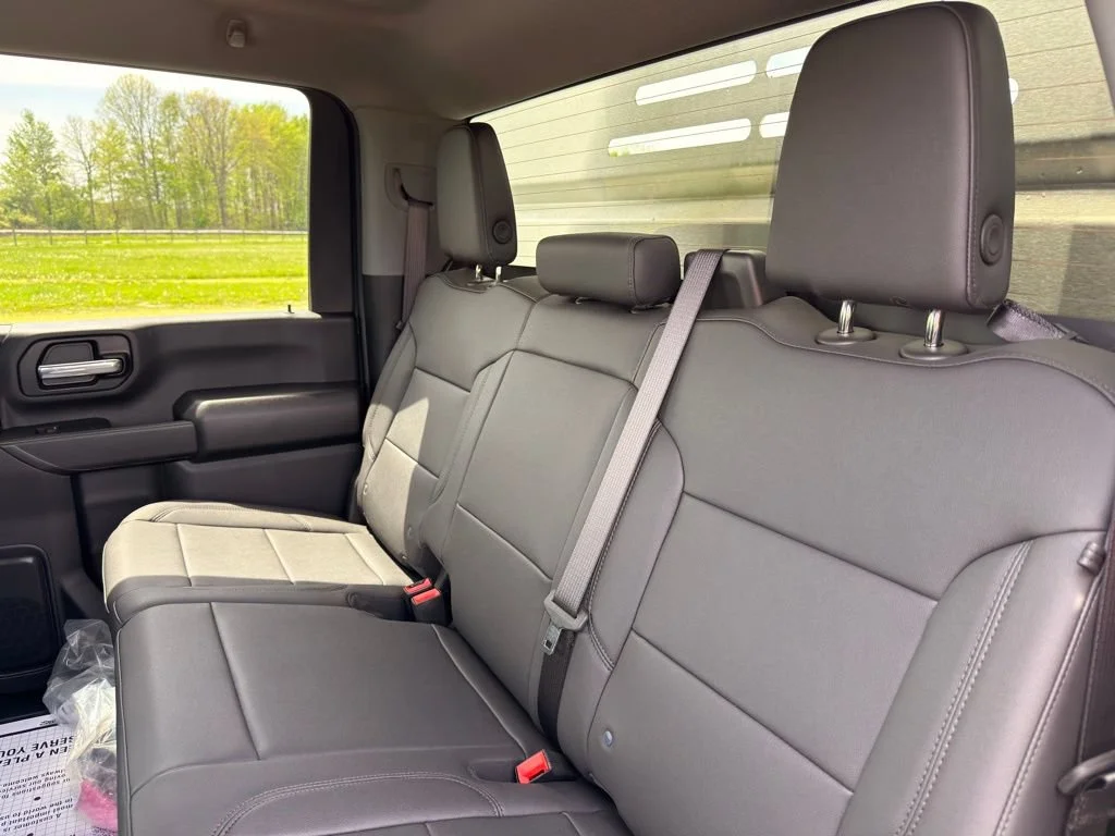 New 2025 Summit White Chevrolet Work Truck image 35