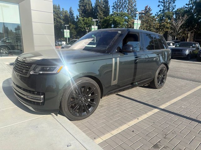 2023 Land Rover Range Rover SE
