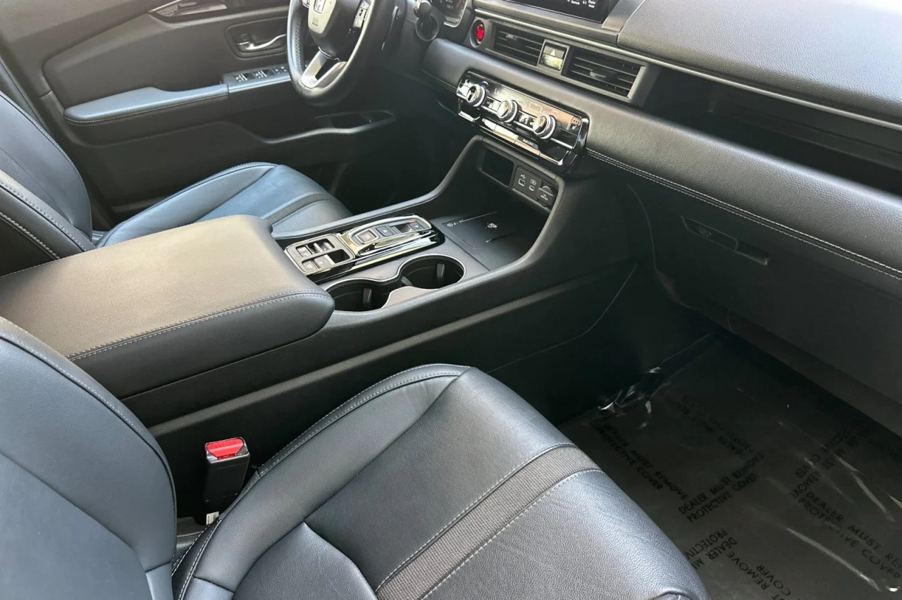 Used 2025 GRAY Honda EX-L image 16