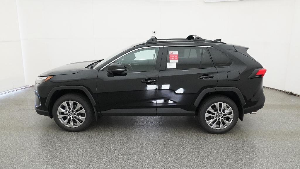 2025 Toyota RAV4 XLE Premium - Photo 19