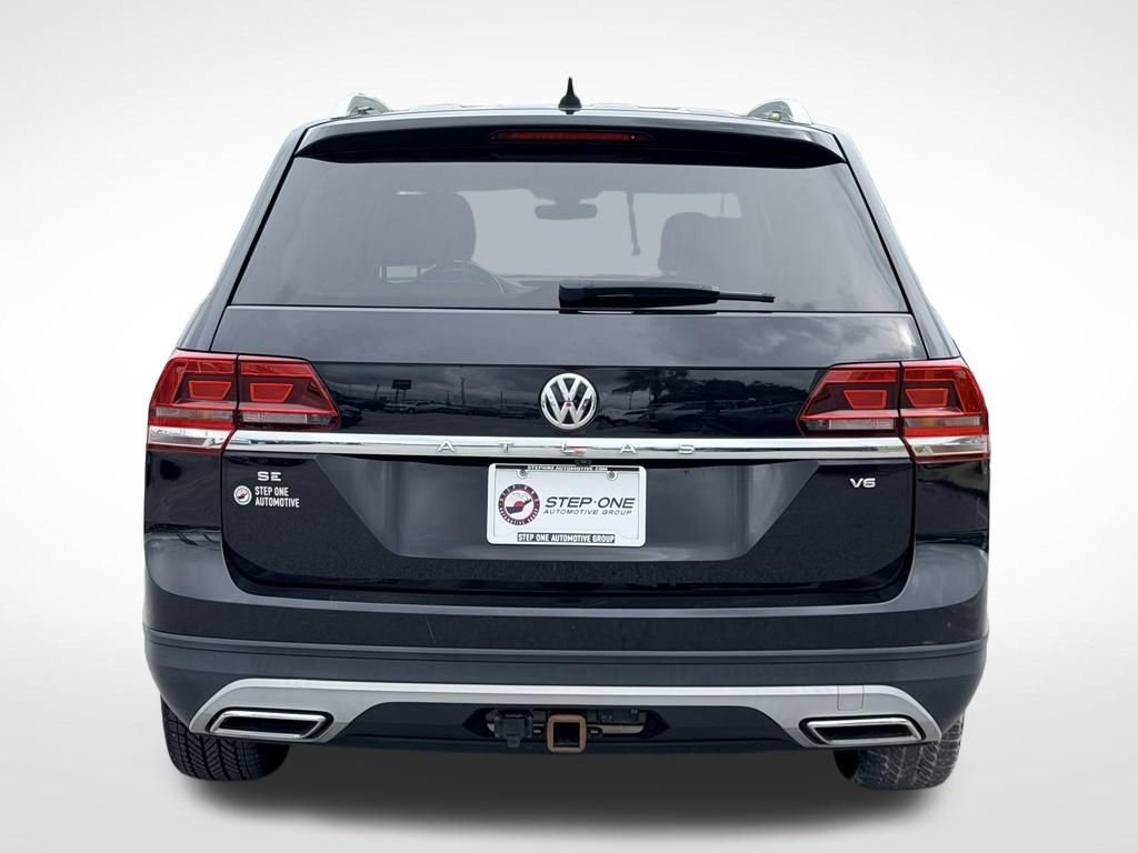 Used 2019 Black Volkswagen 3.6L V6 SE image 6