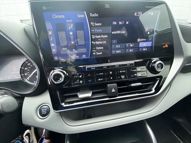 Certified Used 2021 MOON DUST Toyota  image 20