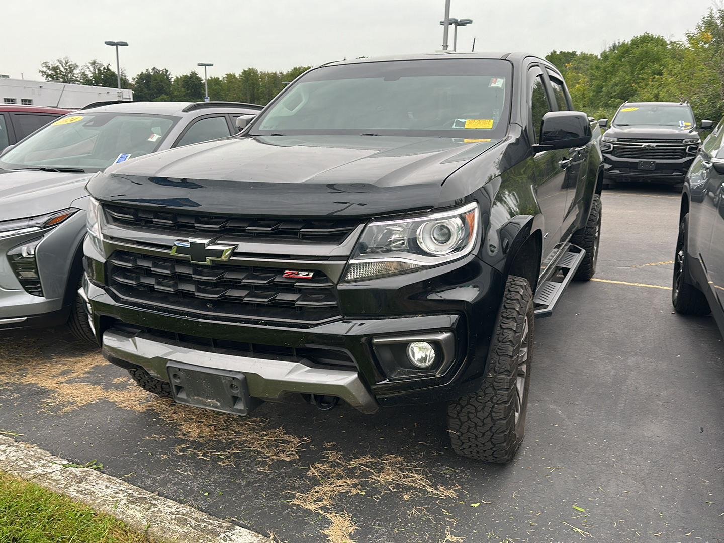 Used 2022 Black Chevrolet 4WD Z71 image 6