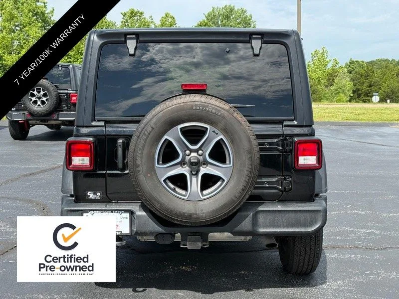 Used 2023 Black Jeep Sport S image 5