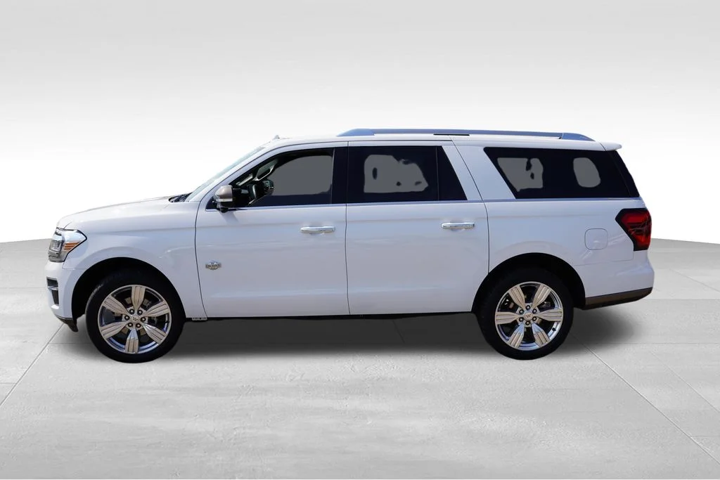 Used 2023 White Ford King Ranch image 9