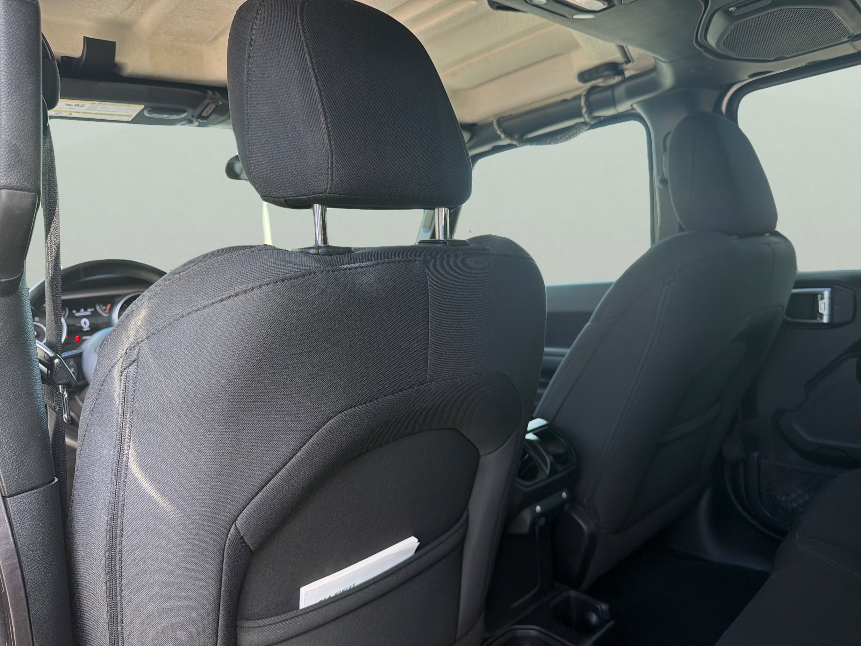 Used 2018 Granite Crystal Metallic Clearcoat Jeep Sport S image 21