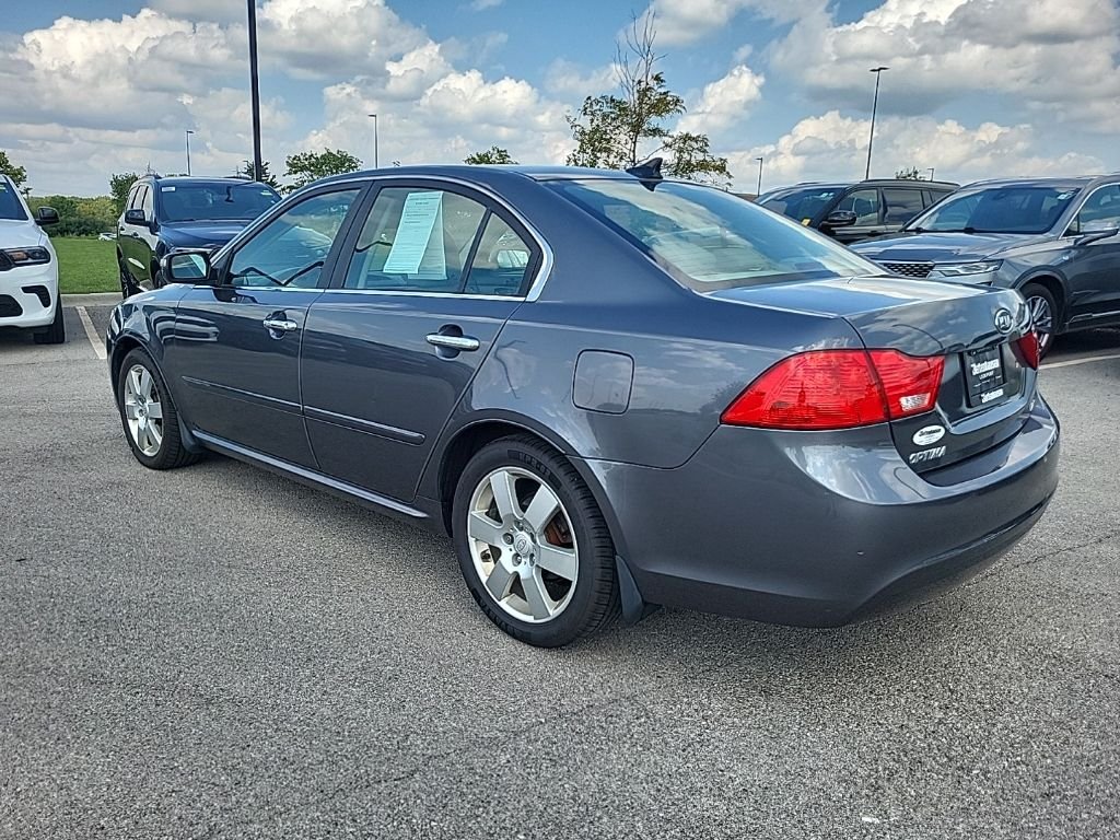 Used 2009 Gray Kia EX image 3