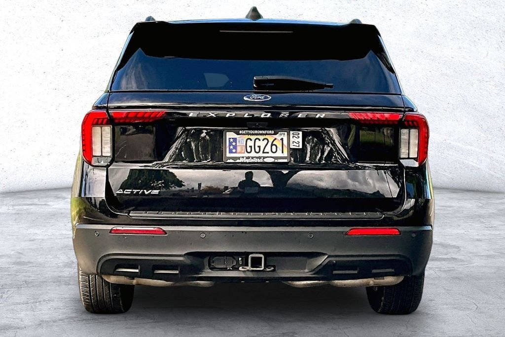 Used 2025 Black Ford Active image 4