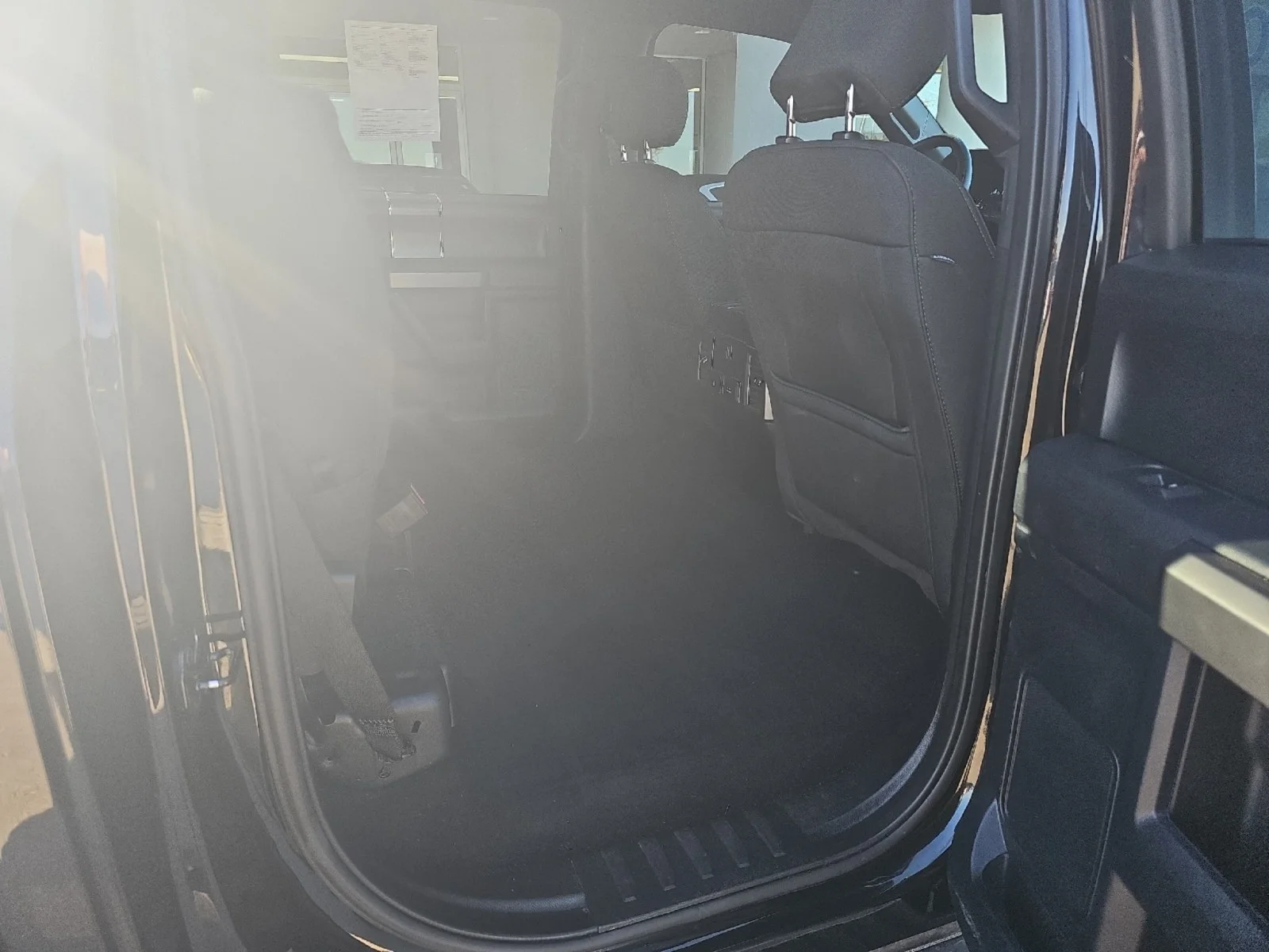 Used 2020 Agate Black Metallic Ford XLT image 9
