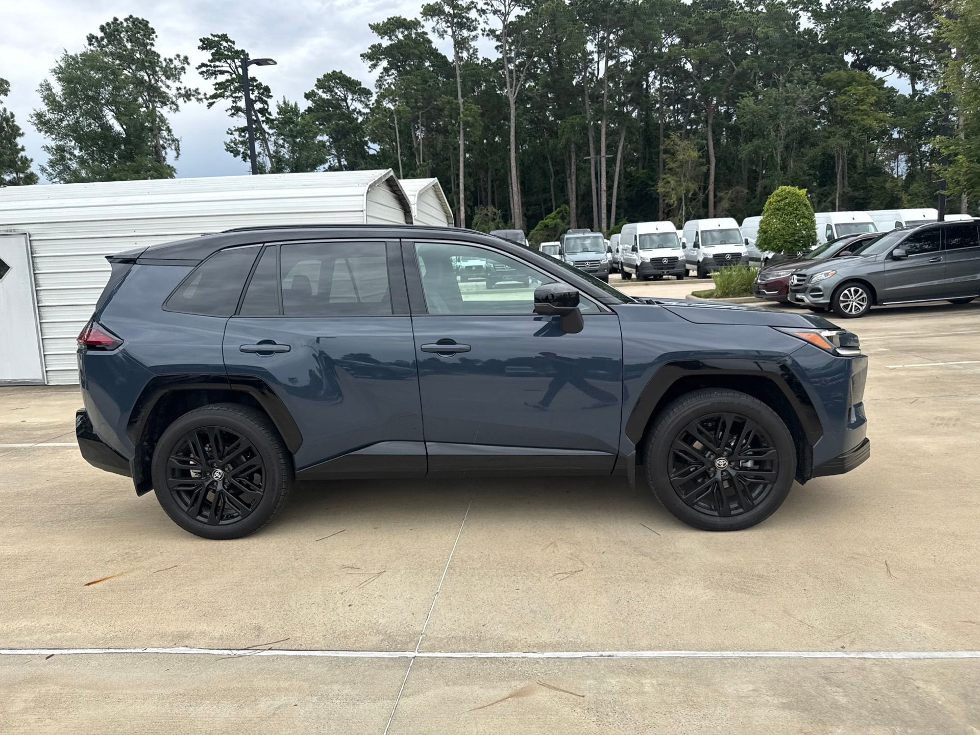 Used 2026 Cloud Toyota XSE image 3