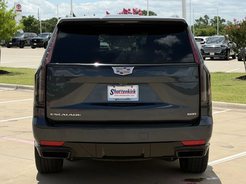 Used 2021 Gray Cadillac Sport image 5