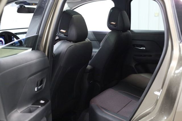 2026 Nissan KICKS SR AWD - Photo 18