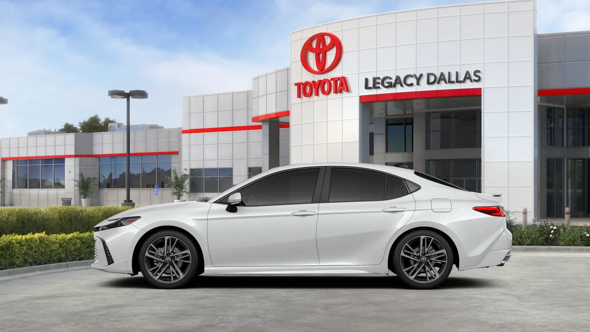 New 2026 Wind Chill Pearl Toyota XSE image 36