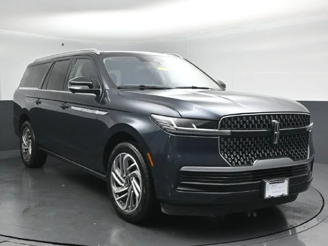 2025 Lincoln Navigator