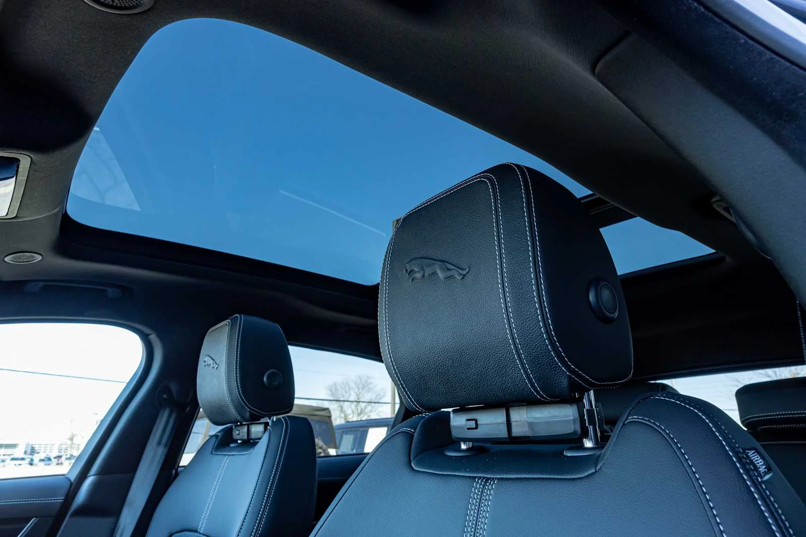 2026 Jaguar F-Pace R-Dynamic S - Photo 22