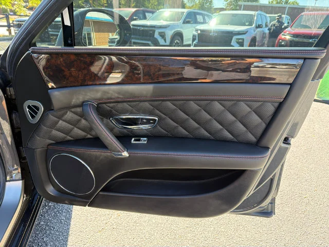 Used 2017 Black Bentley V8 S image 14