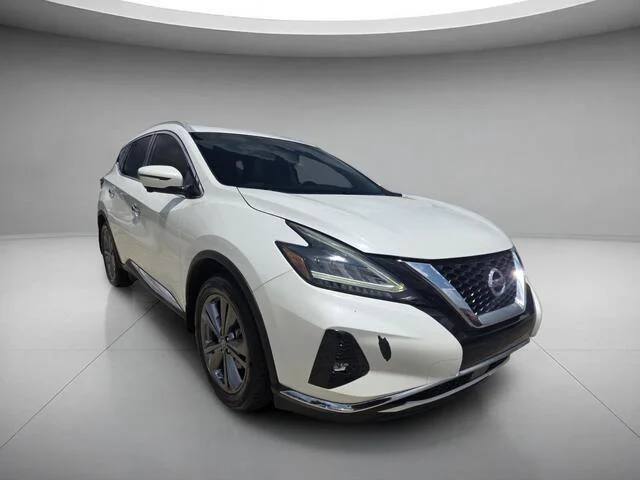 Used 2019 Pearl White Tricoat Nissan Platinum image 7