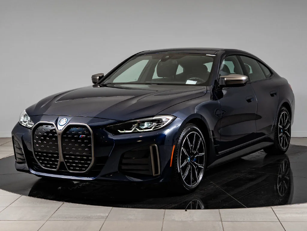 Used 2023 Tanzanite Blue Ii Metallic BMW M50 image 1